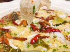 -江渔儿酸菜鱼(万科东荟城店)