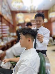 -尼特斯男士发型馆