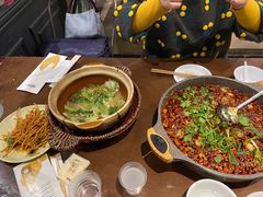 -一棠龙虾•王牌虾球(光谷天地店)