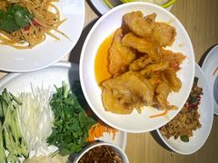 -关东小磨东北菜(上海长风大悦城店)