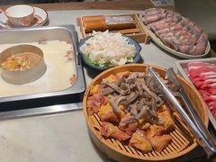 -尚尚仙·酸汤猪手·猪肚鸡火锅(华联万柳购物中心店)