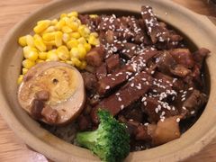 路卤肉煲-米国现煲煲仔饭(塔子湖店)