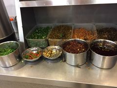 -日头火米粉(稚山路店)