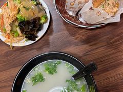 -万红路羊汤烧饼店(将台路店)
