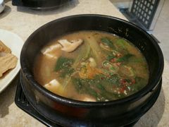 -英子补身汤(海兰路店)