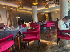 -粤尚腾香居中餐厅(首都机场希尔顿店)