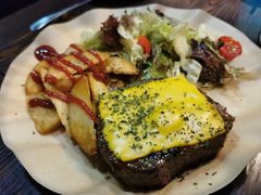 -The Cheebat 锌吧·Bistro(体育西店)