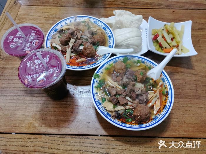 清真·老陈家烩菜(东新街总店)牛肉丸子烩菜图片