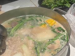 -肥仔文澳门猪骨煲(南京西路店)