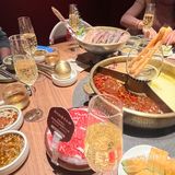 巴奴毛肚火锅，巴适得很[调皮]