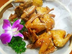-建豪美食山庄
