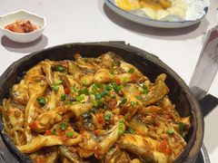 -客家大院·非遗赣南客家菜(郁孤台店)