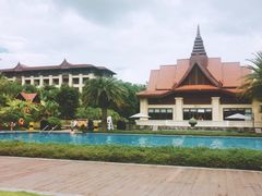 -西双版纳融创皇冠假日度假酒店