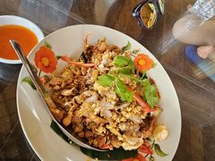 -Baan Ploy Samed Restaurant ร้านอาหารบ้านพลอยเสม็ด
