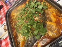 -東豫狼烧烤. 碳火烤鱼. 小龙虾(上海首店)
