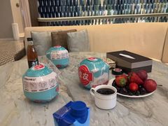-浅深(世茂滨江精品店)