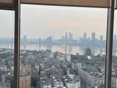 -东方豪景花园酒店·怡景旋转餐厅