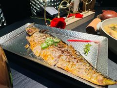 -蟹犇前•帝王蟹雪蟹(陆家嘴店)