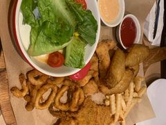 -必胜客(骡马市店)