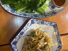 -蜗牛小馆醉乡民谣云南菜(惠新西里店)