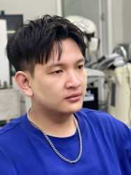 -苏豪路易士·嘉玛发廊