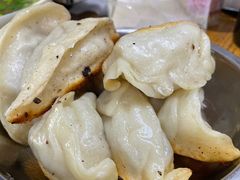 -黄阿姨锅贴大王(万航渡路店)