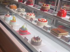 -巴黎贝甜(大宁国际商业广场店)