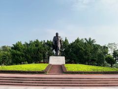 -荔枝公园-小平画像广场