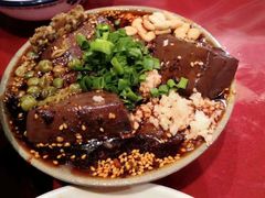 -谢老五跷脚牛肉·非遗传承店