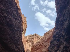 -天山神秘大峡谷