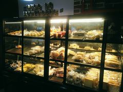 面包甜点陈列柜-美事客·面包·蛋糕·甜品(CBD店)