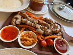 莫斯科风格烤肠配酸菜-莫斯科餐厅