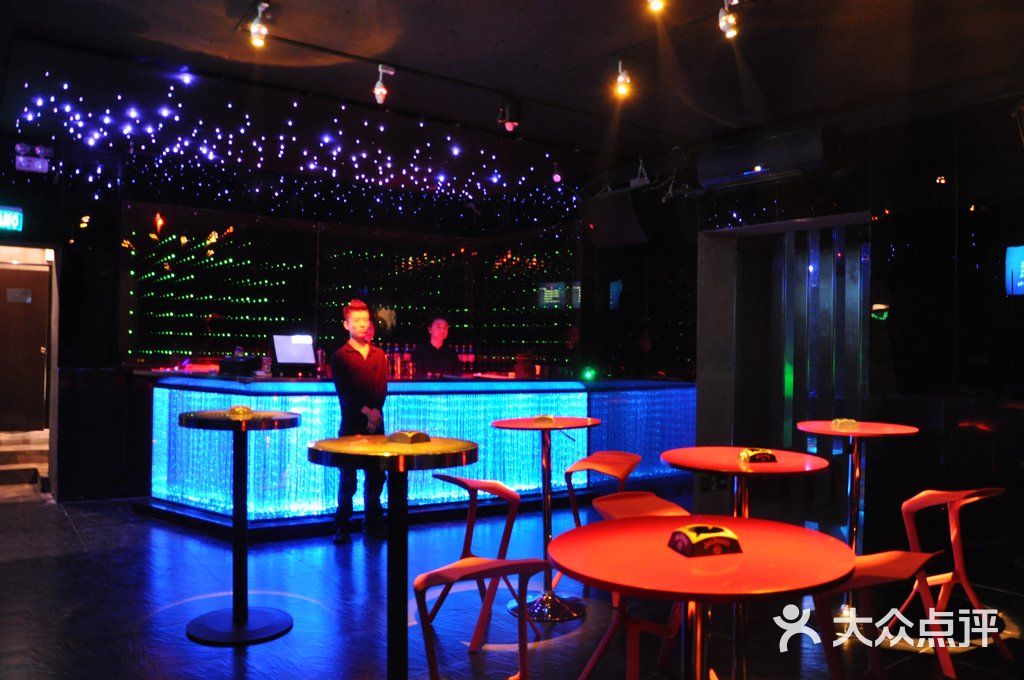 北京目的地酒吧小黑屋图片