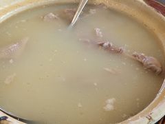 脆笋崇明老鸭煲-品悦(崇明凯悦店)