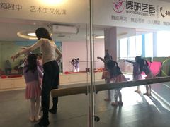 -舞研舞蹈培训(魏公村校区)