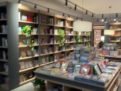 -魔方城市书房(中街益田店)