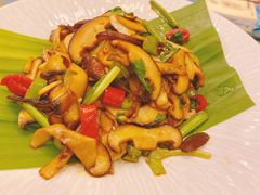 -云之南(八里庄店)