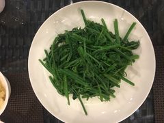 -滇越乘象云南餐厅(豆各庄店)