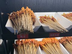 -佰人王串串香火锅(洋珠巷店)