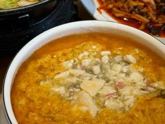 -严记小天府酸菜鱼(西四路店)