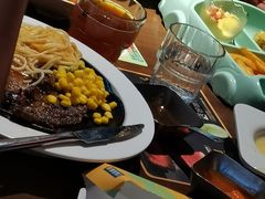 -豪客来牛排(空港华联店)