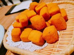 椒盐小豆腐-粤港餐厅(禹州商业广场店)