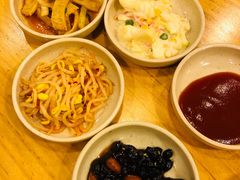 拌菜-金北顺大锅家(신사본점)