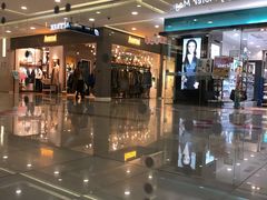 -新田360广场(上海华侨城店)