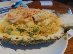 菠萝海鲜炒饭-mango tree芒果树泰国餐厅(青岛万象城店)