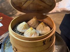 -成隆行·蟹王府(淮海店)