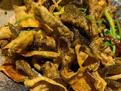 香酥鱼皮-冰川延边料理·炭烤串(原小木屋店)