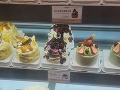 -罗森尼娜(德思勤店)