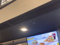 -麦当劳(火车北站餐厅)