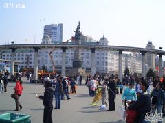 -人民防洪胜利纪念塔